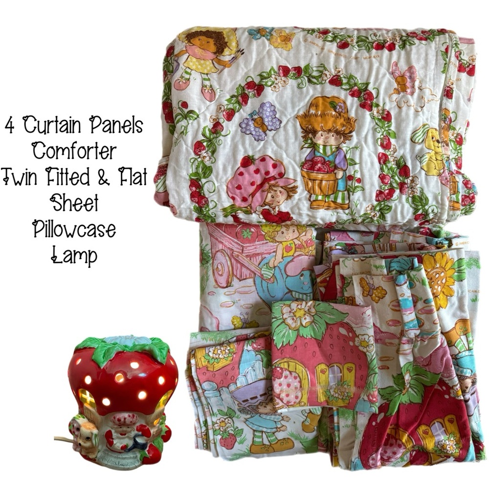 Vintage Strawberry Shortcake Bedroom Set Lamp Curtains Bed Spread Twin Sheets